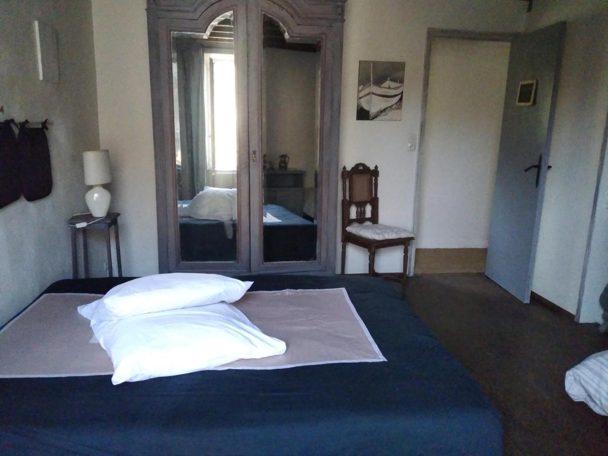 Bed and Breakfast Qui Vivra Verra Le Mesnil-Amey Exteriér fotografie